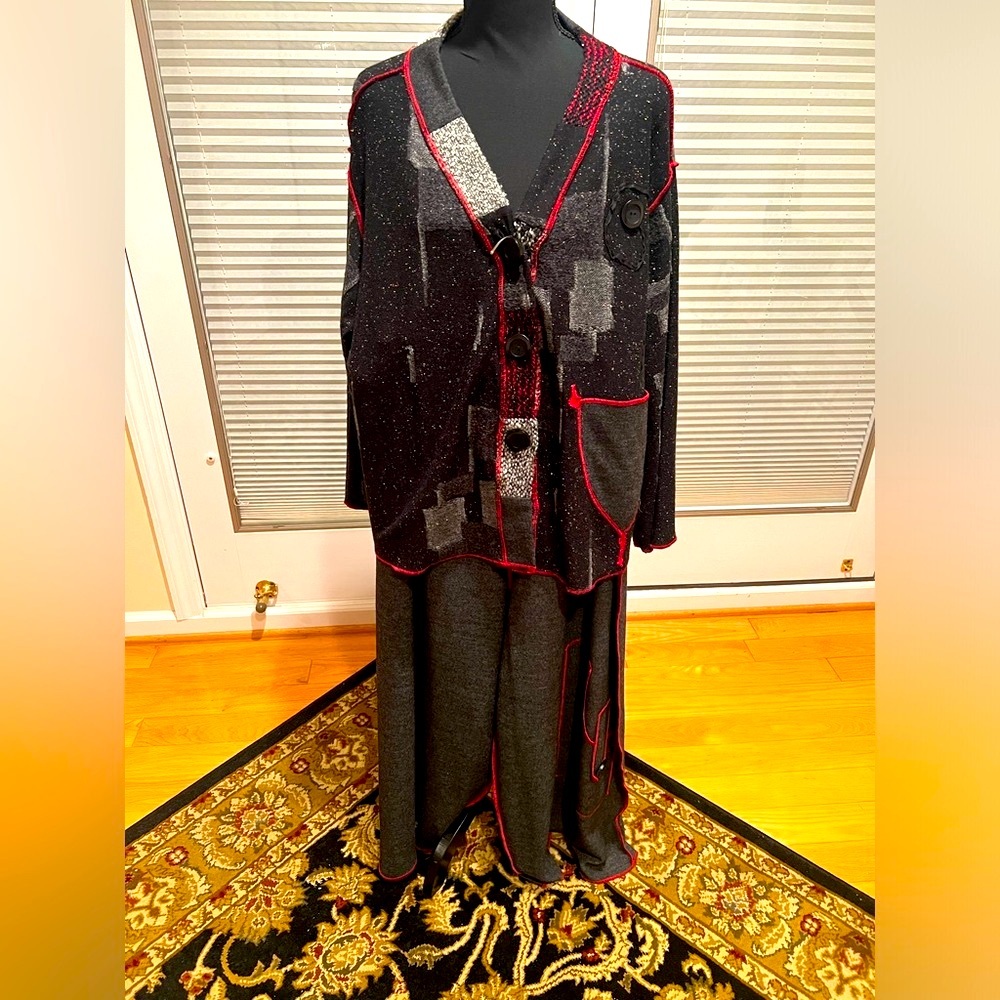 Jackie ❤️John Unique Wool  Grey and Red Cardigan M  and Wide Pants L  beautiful